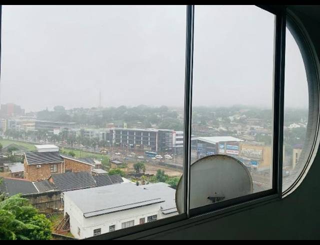 1 BEDROOM PROPERTY TO RENT IN OVERPORT